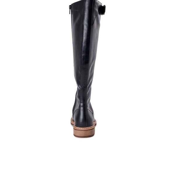 time and true-size 9 wide-tall riding boots with buckle detail and zipper. - Picture 2 of 10